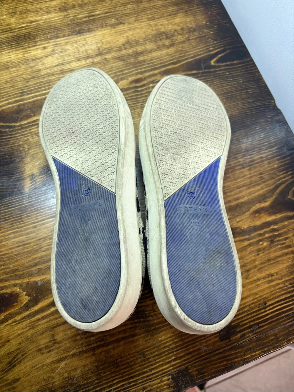 Rothys leopard Print The Original Slip On Sneaker Women Size 12.5
